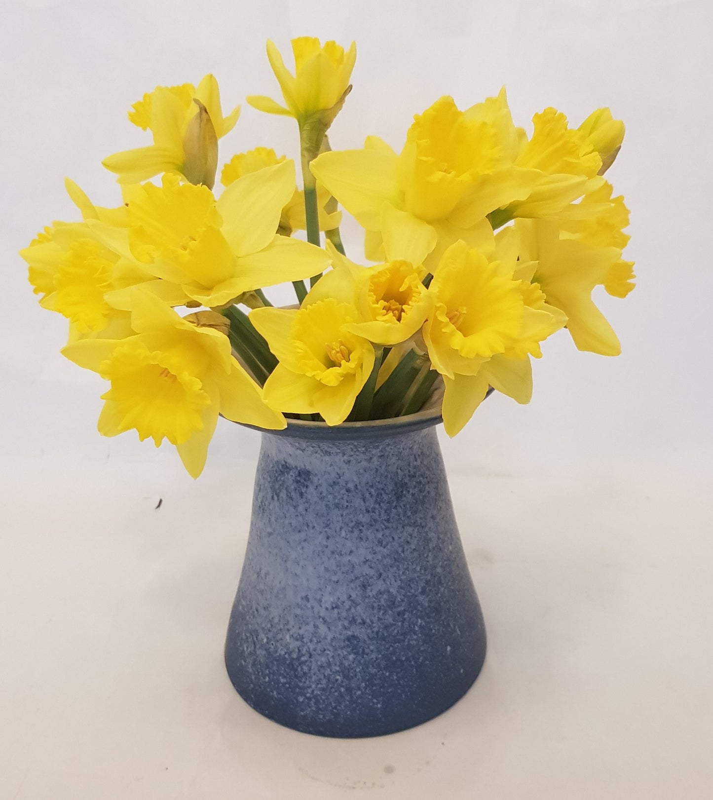 Vase für Tulpen und Narzissen